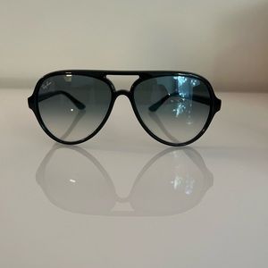 Ray Ban cats 5000 classic